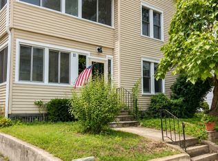 11 Betts Pl, Norwalk, CT 06855