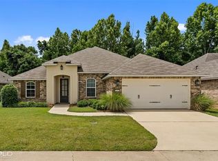 221 Riverbrooke Dr, Shreveport, LA 71115