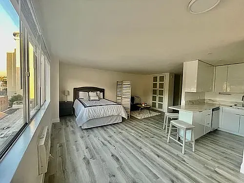 Madison Apartments — Photo 49