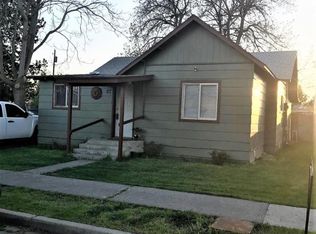 27 N G St, Toppenish, WA