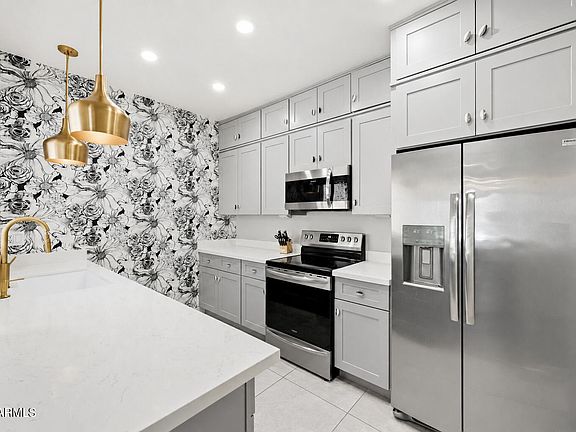 3rd image of 11333 N 92ND Street #1075