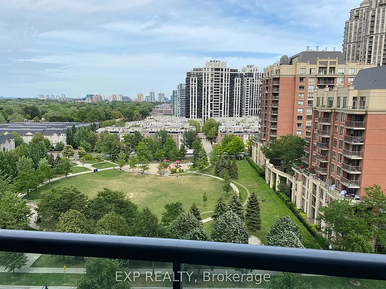 28 Harrison Garden Blvd #1112 — Photo 19