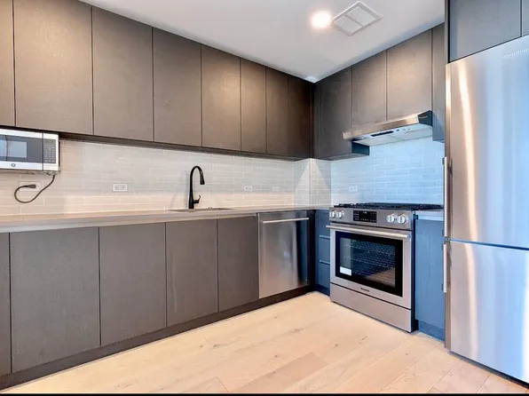 144-74 Northern Boulevard image 7 of 15