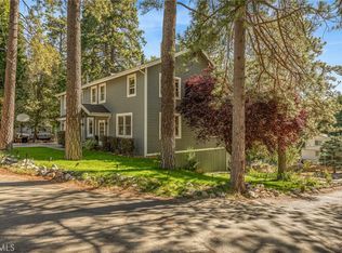 123 Bambi Trl, Crestline, CA 92325