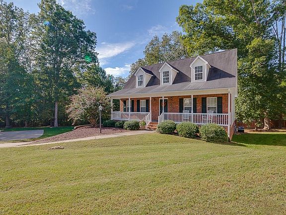 2nd image of 3180 Creighton Ln