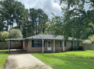 2816 Lambert Cir, Moody, AL 35004