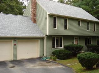 7 Patriot Cir, Foxboro, MA 02035