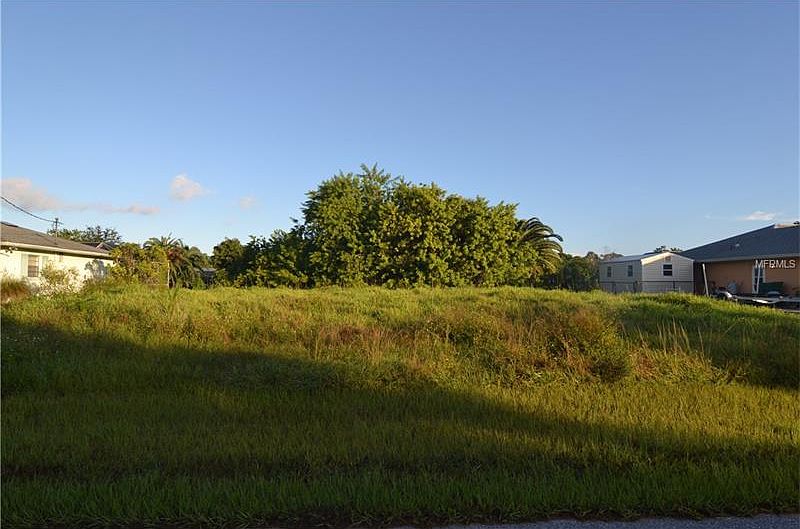 2nd image of 12340 Bacchus Rd