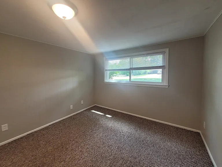 3281 Oak St #3281 — Photo 11