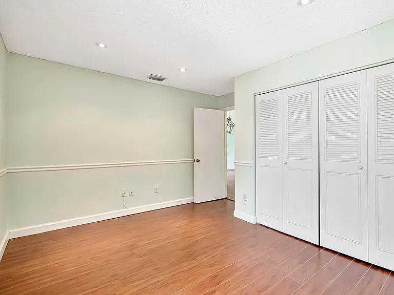 351 Club Cir #207 — Photo 15