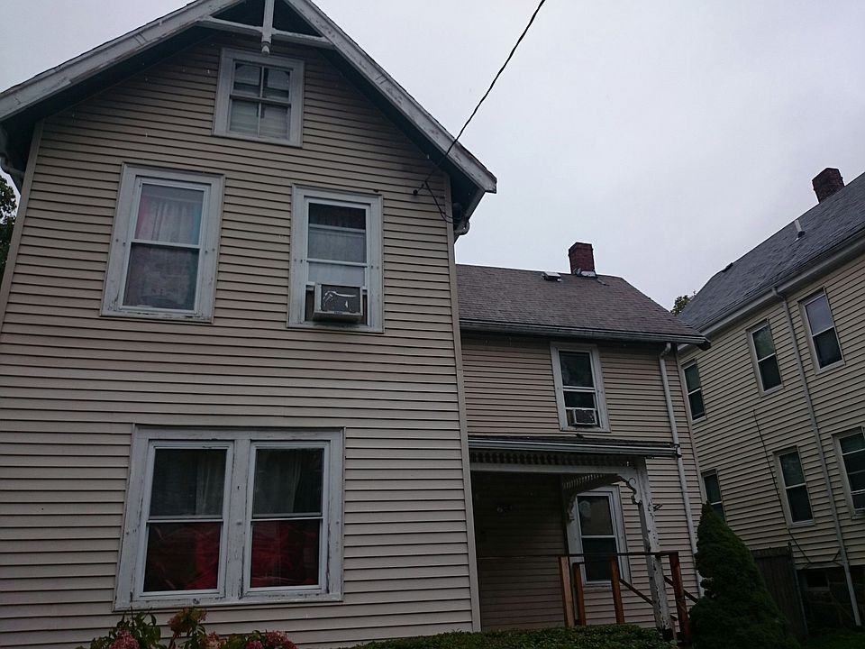 2nd image of 64 Mascot St