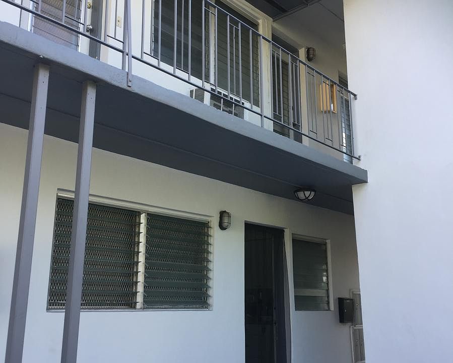 Building Photo 3
