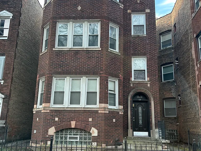 8040 S Maryland Ave #2 — Photo 14