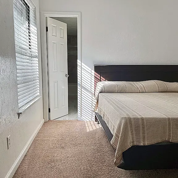 4728 Pimlico Dr — Photo 13