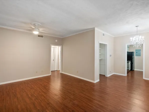 4434 Harlanwood Dr APT 220, Fort Worth, TX 76109