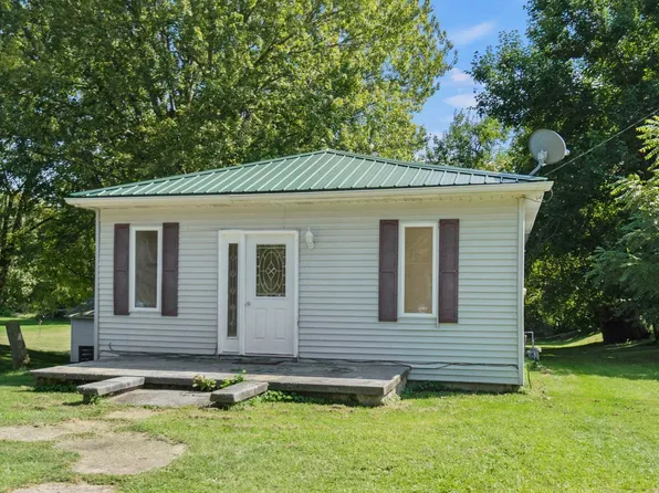 513 N Morton St, Ligonier, IN 46767