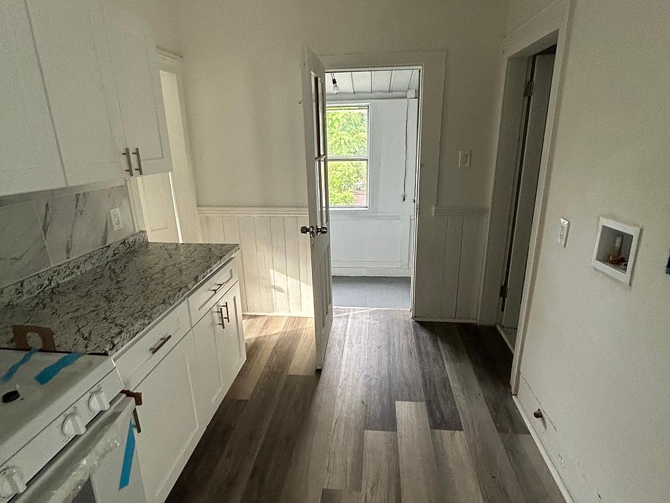 261 W Main St, Amsterdam, NY 12010 | Zillow
