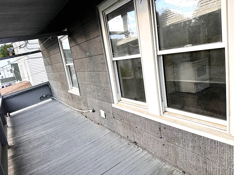 11 Holman Ave #2F — Photo 8