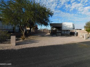 56 Sunflower Ln, Quartzsite, AZ 85346