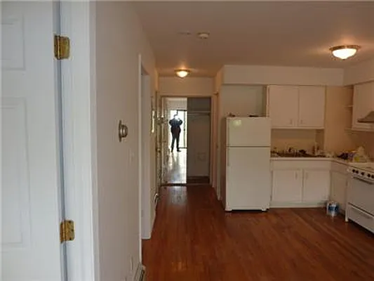 Rented by E Property Group | media 12