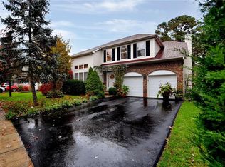 26 Emily Dr, Old Bridge, NJ