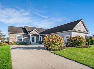 30747 Chadwick Dr, Granger, IN 46530