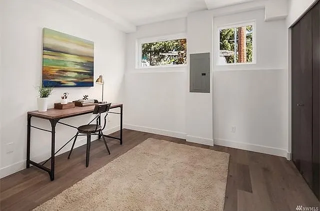2 bed, 1653 sqft, $3,950 — Photo 4