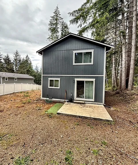 1261 NE Larson Blvd — Photo 29