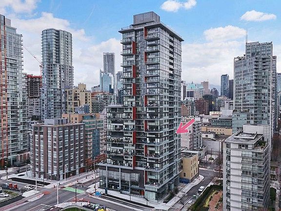 3rd image of 1325 Rolston St #908
