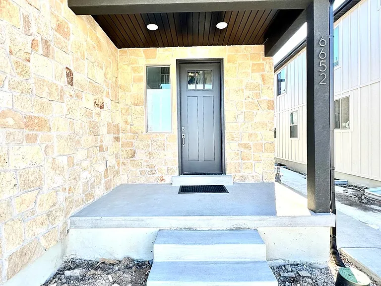 6652 Purple Poppy Ln — Photo 4
