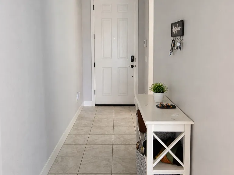 4113 S 180th Ave — Photo 5