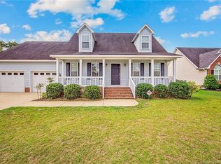 1013 Harvest Grove Ct, Hope Mills, NC 28348