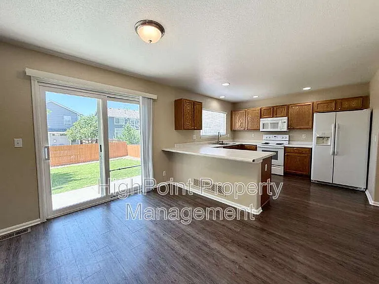 183 Mesa St — Photo 7