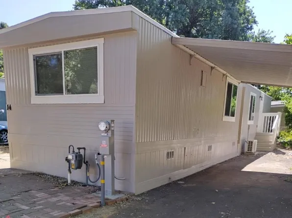 12125 Lake Blvd Space 14, Redding, CA 96003