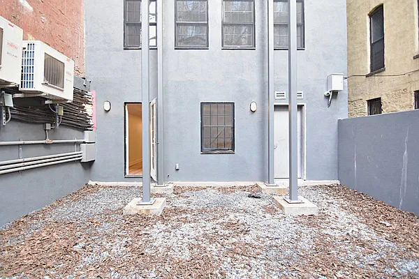 Rented by Bohemia Realty Group | media 11