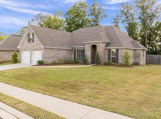 240 Buckhead Dr, Madison, MS 39110