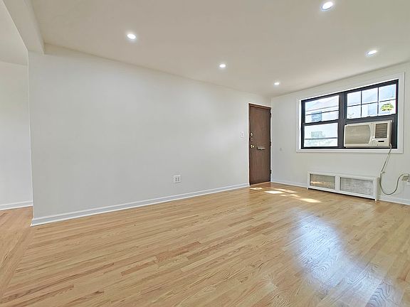 2nd image of 68-14 136th St #A