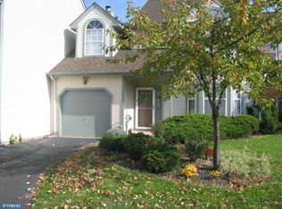 3 Aspen Ct, Newtown, PA 18940