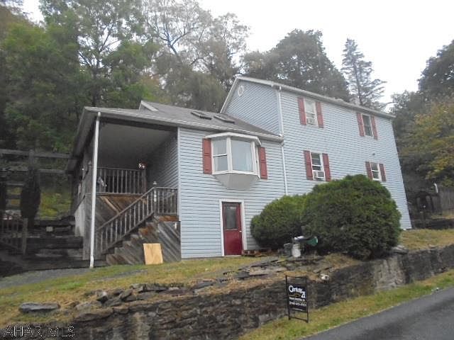1st image of 126 Gramlingtown Rd