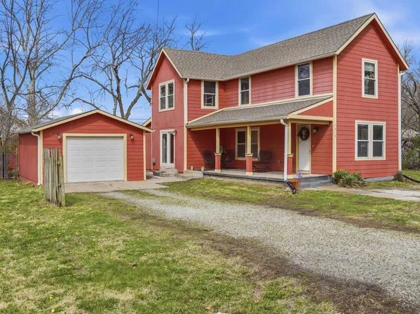 1917 NW West St, Topeka, KS 66608