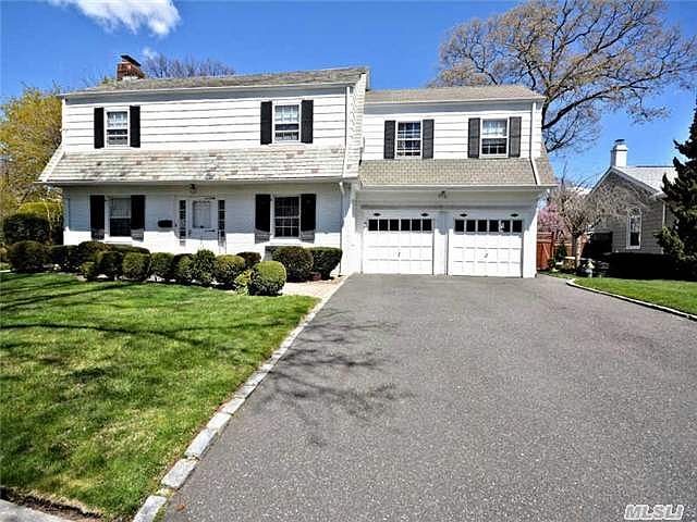 1st image of 165 Voorhis Ave