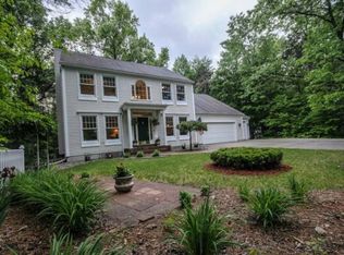808 Rosewood Blvd, Midland, MI 48640