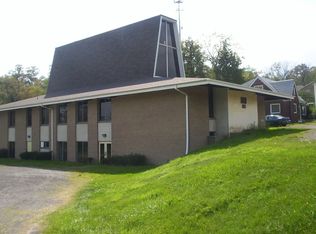1080 Steubenville Pike, Burgettstown, PA 15021
