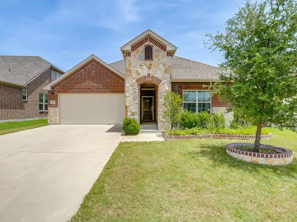 5804 Coppermill Rd, Fort Worth, TX 76137
