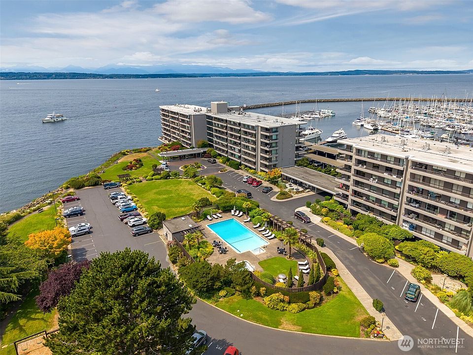 1st image of 6533 Seaview Avenue NW #101A