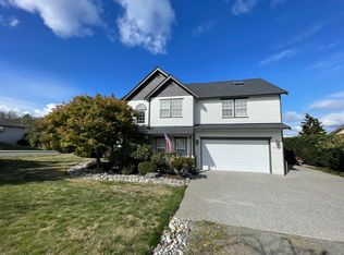 3920 W 3rd St, Anacortes, WA 98221