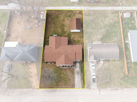 2nd image of 1112 Washington Ave