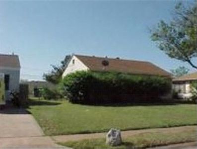 2nd image of 3017 Abbott Ave