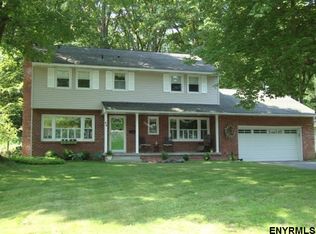 46 Paxwood Rd, Delmar, NY 12054