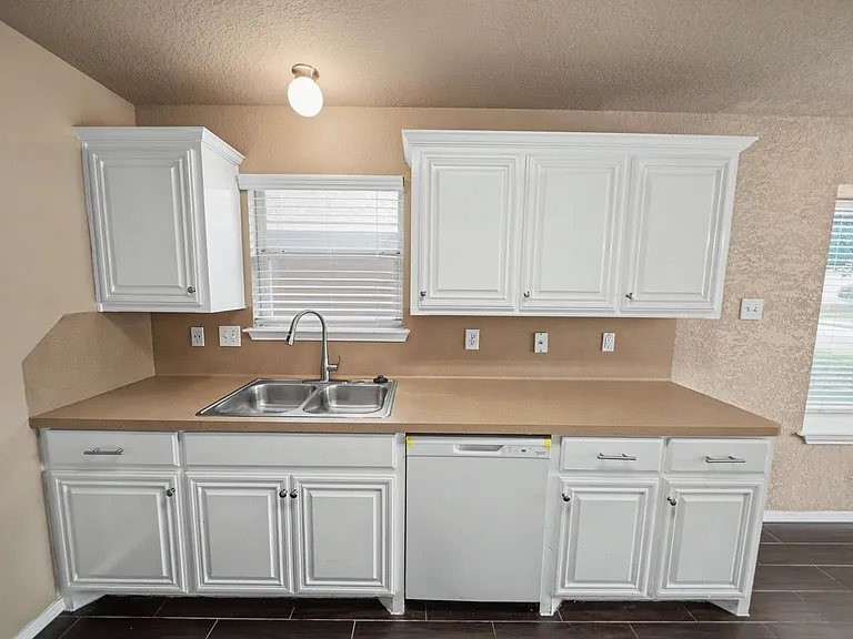 6527 Candleview Ct — Photo 14